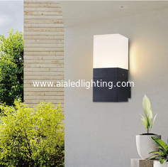 China Square Outdoor Wall Light Villa Exterior Wall Courtyard Single Head decoration Light Balcony Modern Wall lamp supplier