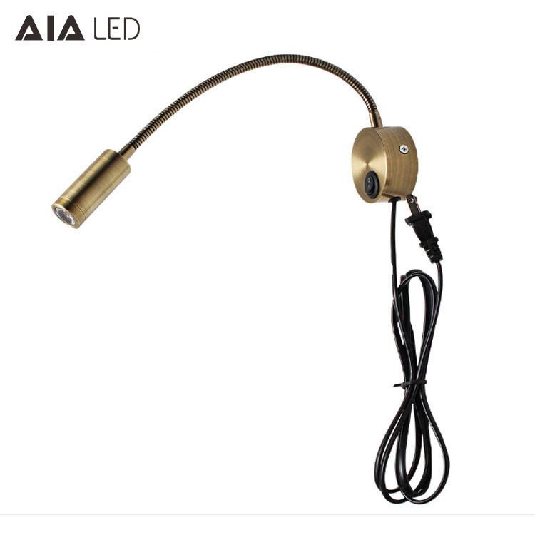 Country Inn And Suites Headboard Reading Light At Queen